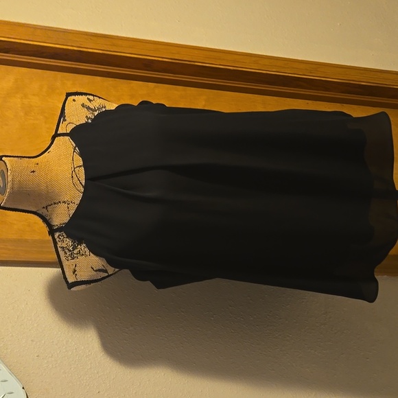 Fortune + Ivy Tops - Fortune + Ivy Black Women's Sleevless Top Fully Linned, Sheer Layer